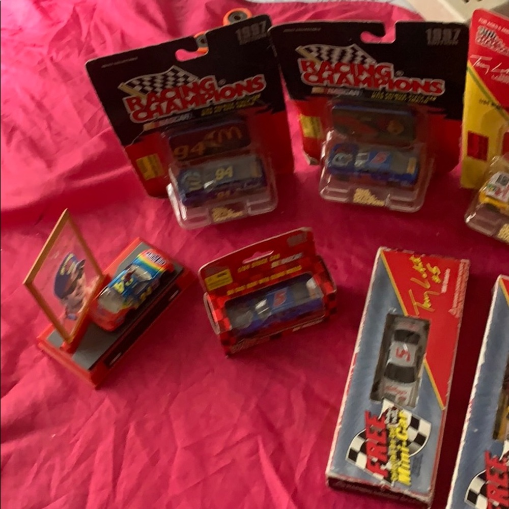 8 new vintage collectibles cars
